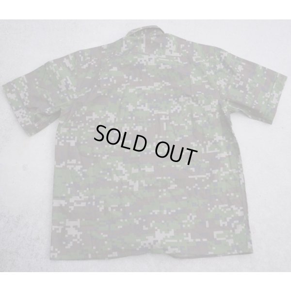 画像2: 常勤用？夏季用？スロヴァキア軍Vz.2007森林デジタル迷彩シャツ