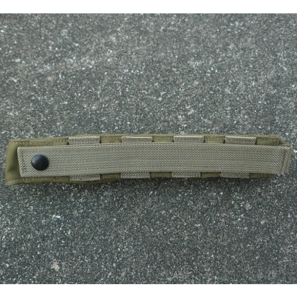 画像2: 米軍イーグルMLCSフレアポーチ黒ファスロット カーキ新品(上向き・下向き両方在庫有り)