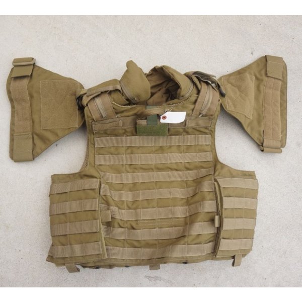 画像1: 米軍イーグルMAR CIRASボディアーマー ショルダー・ネックアーマー付きLARGE CB新品