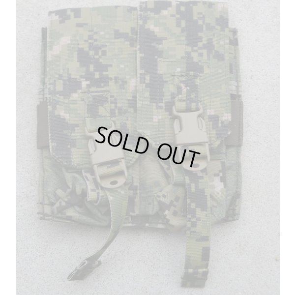 画像1: 米軍イーグルAOR2迷彩ダブルマガジンポーチ新品