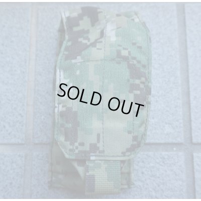 画像1: 米軍イーグル ベルトループ式スモークグレネードポーチAOR2迷彩 新品
