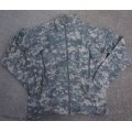 米軍ECWCS Gen3 LV4ウィンドシャツUCP（ACU迷彩）MEDIUM-REGULAR新品