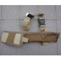 米軍放出LBT-9003BレッグブリーチャーポーチCB(コヨーテブラウン)黒ファスロット品