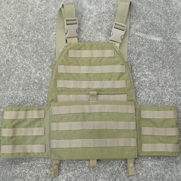 画像1: 米軍放出LBT-6094プロトタイプ プレートキャリア型ベストCT(コヨーテタン)新品