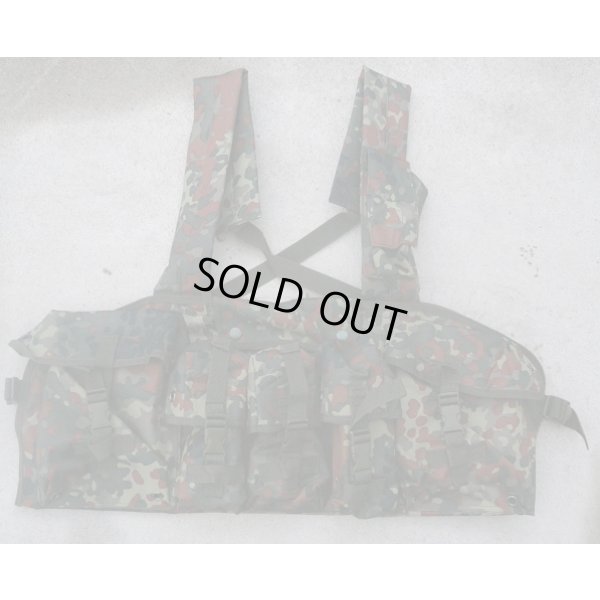 画像1: MIL-TEC 6ポケットチェストリグ ドイツ連邦軍フレクター迷彩(PLCE型チェストリグ)新品