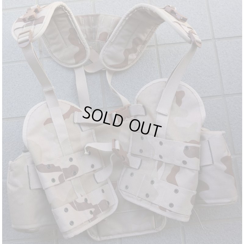 画像2: オランダ軍3Cデザート迷彩アリスクリップ式アサルトベストL水筒2個付き