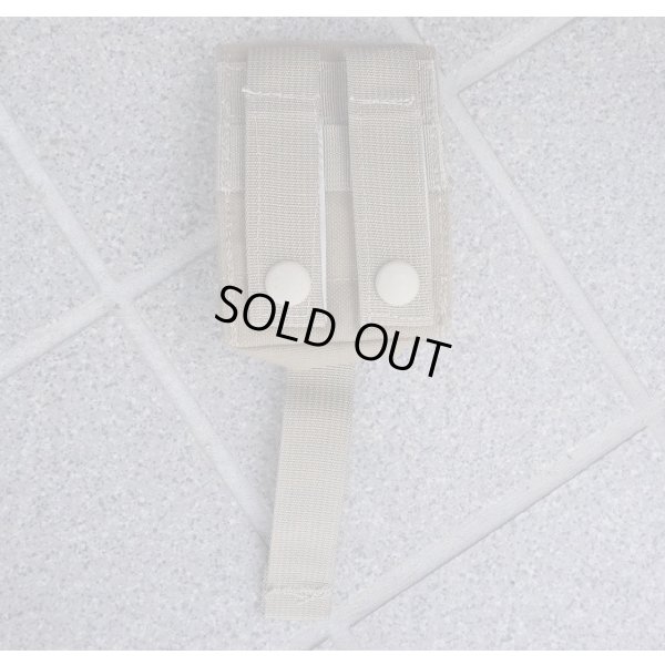 画像2: 米軍放出LBT-9008AハンドグレネードポーチCB（コヨーテブラウン）新品