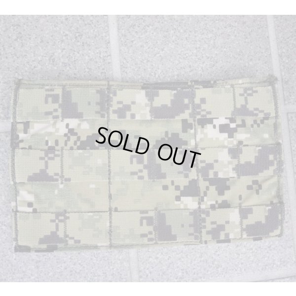 画像1: 米軍イーグルAOR2迷彩ベルト用MOLLEパネル新品