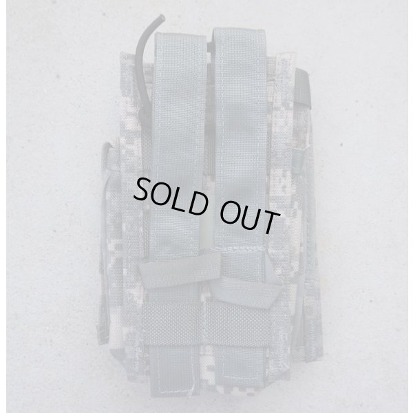 画像2: MSAパラクレイト モトローラXTS-5000ラジオポーチUCP迷彩(ACU迷彩)新品