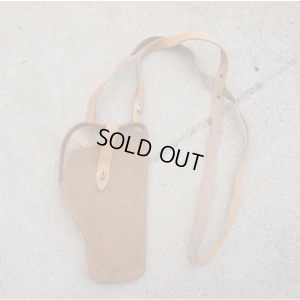 画像1: チェコスロヴァキア軍Vz.61スコーピオン用ショルダーホルスター※デザートイーグルなども入ります