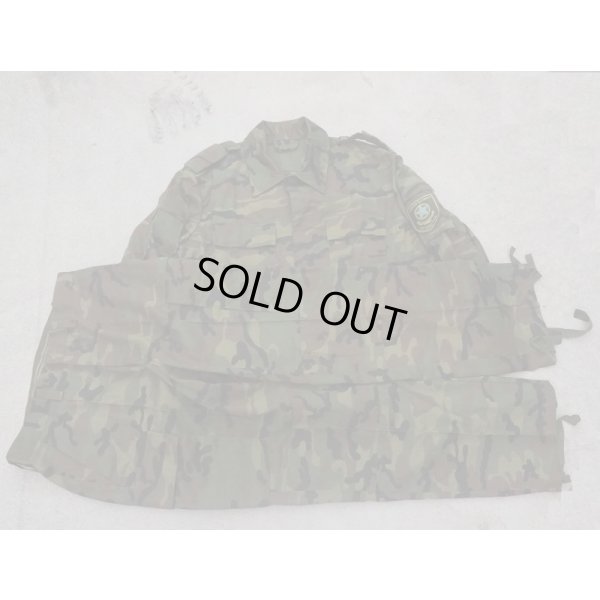 画像1: カザフスタン軍ウッドランド迷彩 上下セット サイズ52-3