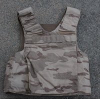 ベルギー軍NFM製デザートジグソー迷彩ボディアーマーカバーMEDIUM-SHORT（前部プレートポケットにほつれ有り）