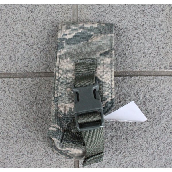 画像1: 米軍 米空軍放出GCS製? DF-LCSトリプルマガジンポーチ デジタルタイガー迷彩(ABU迷彩)新品