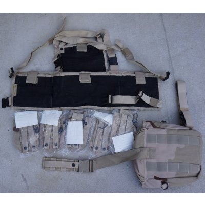 画像2: 米軍放出FEDERAL COVERS & TEXTILES製RACKベスト ポーチ6個付きセット3Cデザート迷彩 新品
