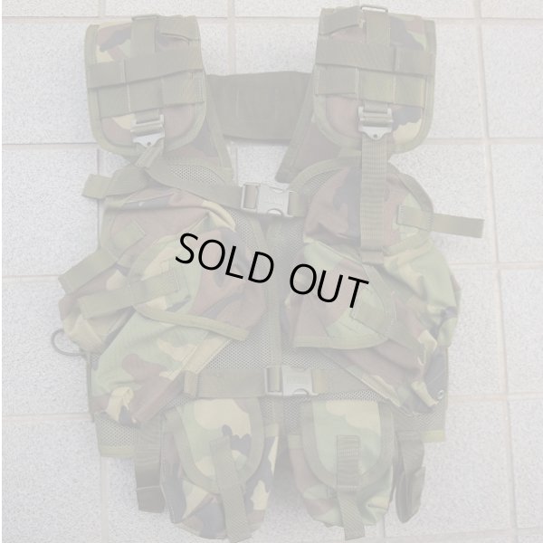 画像1: 米軍放出ブラックホークLBVタクティカルベスト ウッドランド迷彩 新品