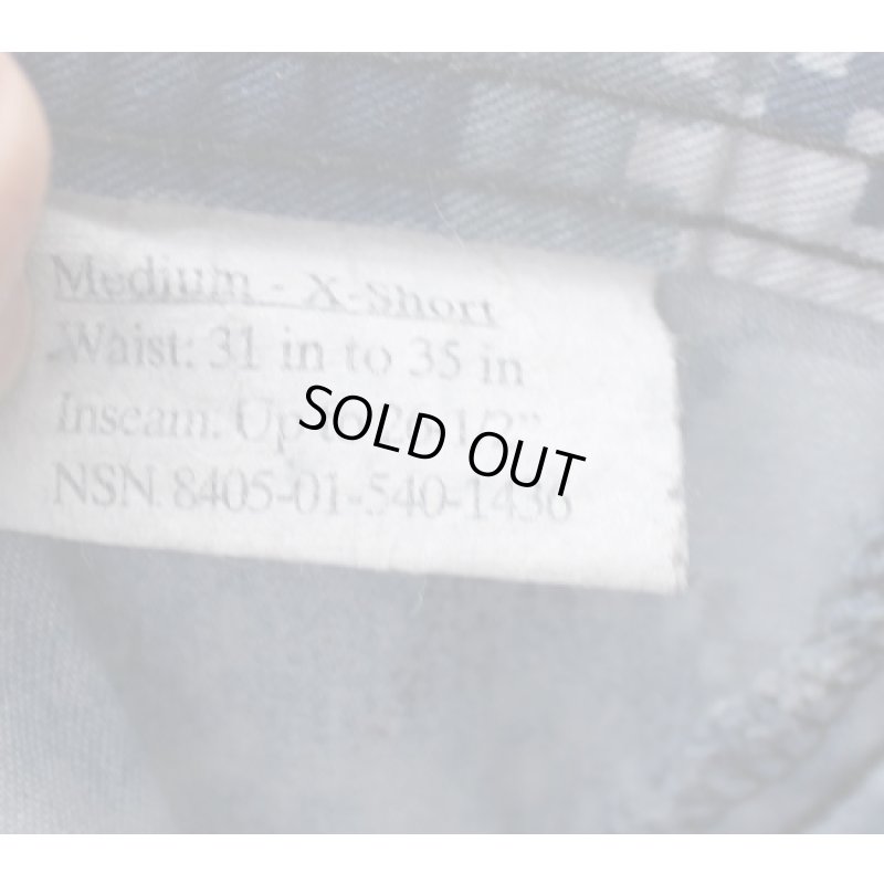 画像4: 米軍NWUパンツMEDIUM-X-SHORT徽章付き