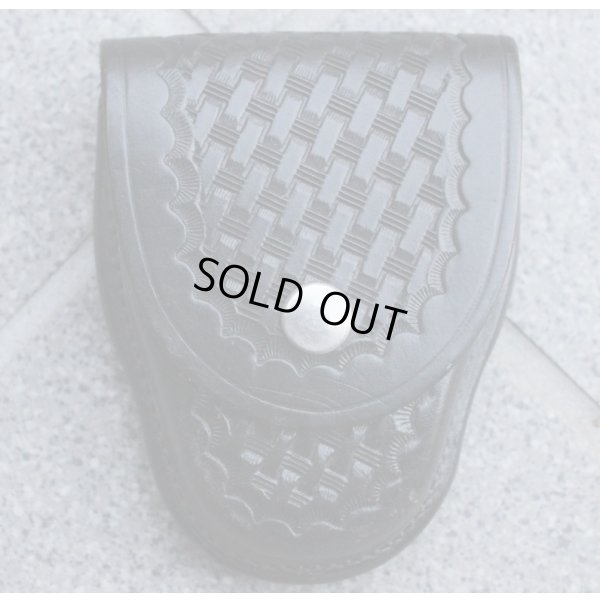 画像1: 米法執行機関放出ビアンキ#35ハンドカフポーチ(廃版品)