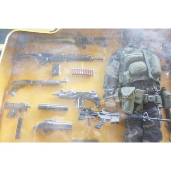 画像5: 21 Century Toys製 米軍ベトナム戦争MACV SOGフィギュアセット1/6新品