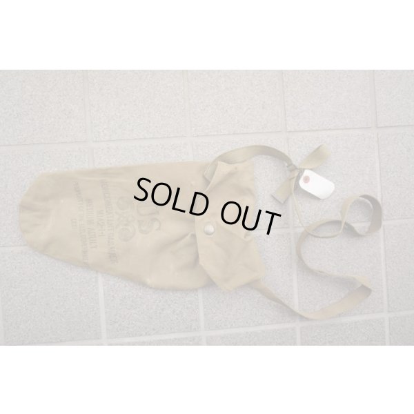 画像1: 第二次世界大戦 アメリカ民間人用M1A2-1-1ガスマスクバッグ カーキ