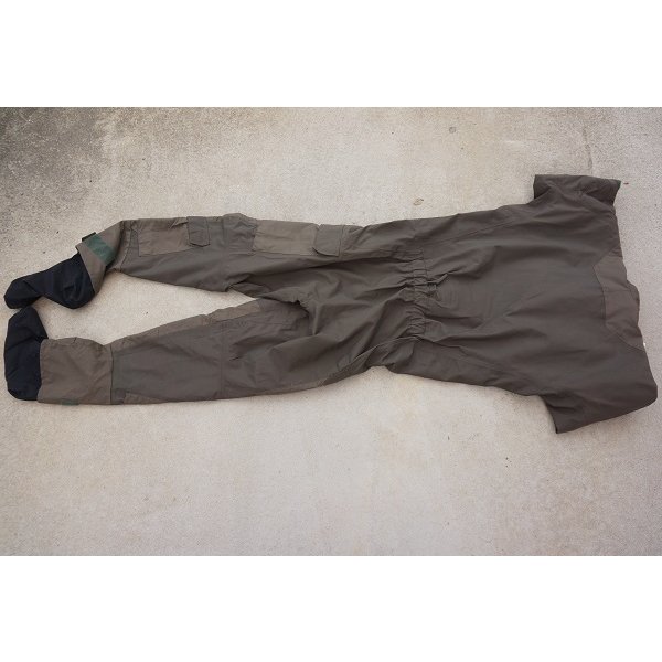 画像2: 米海軍特殊部隊放出KOKATAT製MASSドライスーツ マスグレーXL新品