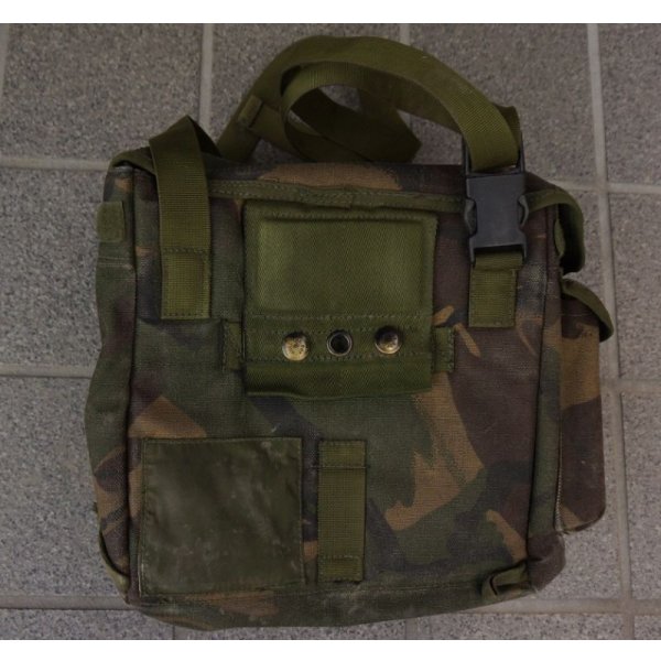 画像2: 英軍S10レスピレーター用ガスマスクバッグDPM迷彩