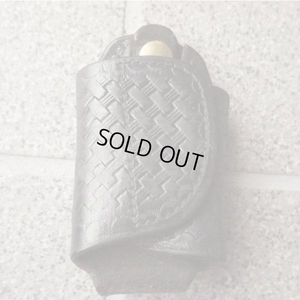 画像1: 米法執行機関放出TEX SHOEMAKER & SONS製88SKキーホルダー金色ボタンタイプ