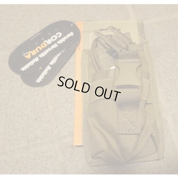 画像1: Tasmanian Tiger製ラジオポーチ カーキ新品