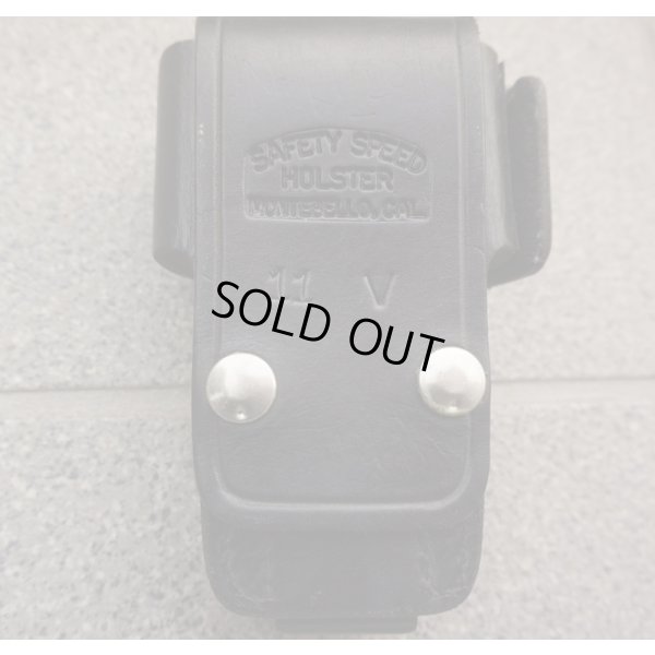 画像2: 米法執行機関放出セーフティスピード製ラジオポーチ