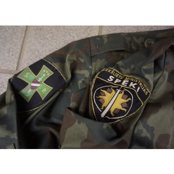 画像4: ラトビア軍 1990年代 内務省軍 戦闘服上下セット徽章付き