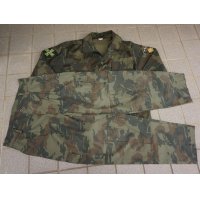 ラトビア軍 1990年代 内務省軍 戦闘服上下セット徽章付き