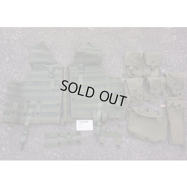 画像1: 米軍CMU-33/Aサバイバルベスト ポーチ7個セット新品