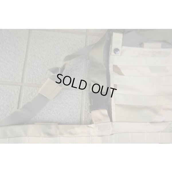 画像2: 米軍放出FEDERAL COVERS & TEXTILES製RACKベスト ポーチ6個付きセット3Cデザート迷彩ODストラップタイプ新品