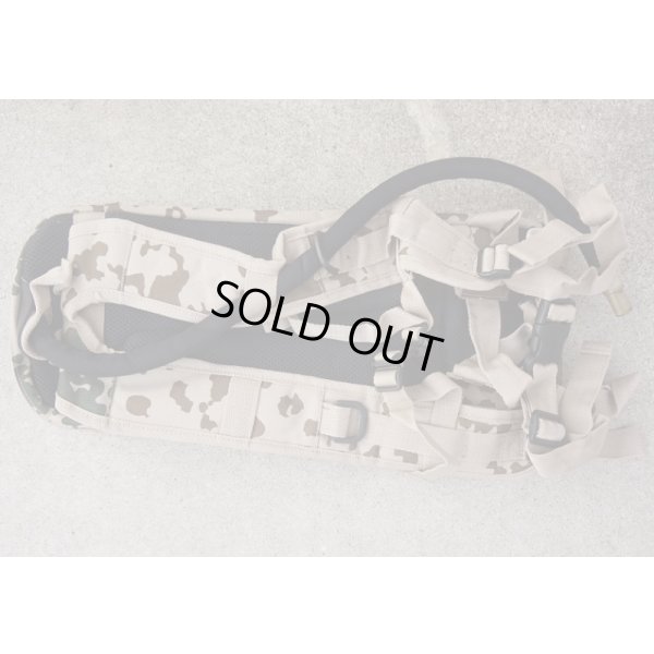 画像2: MMB製キャメルバックMULE型ハイドレーションパック デザートフレクター迷彩（ヴィステン迷彩）ブラダー付き新品