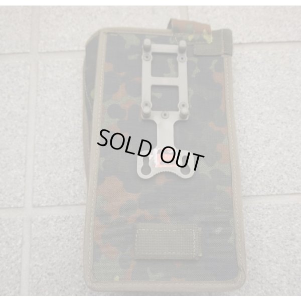 画像2: Mil-tecシステム95 SEM-52ラジオポーチ ドイツ連邦軍(ドイツ軍)フレクター迷彩 新品