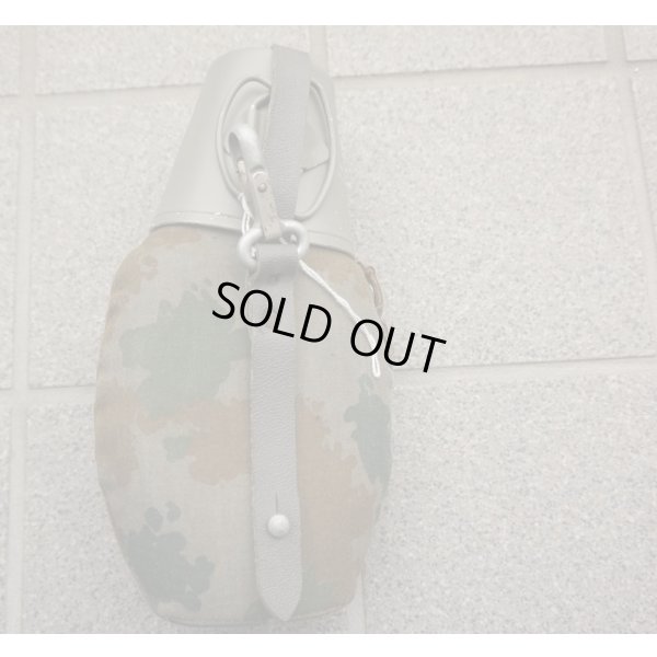 画像2: NVA（東ドイツ軍）ブルメンタン迷彩キャンティーン