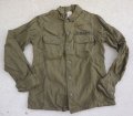 米軍M1951ウールシャツ米陸軍第8歩兵師団パッチ付きSMALL