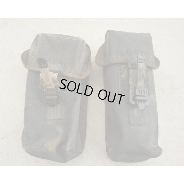 画像1: 英軍DDPM迷彩マガジンポーチ最初期型2個セット黒色塗装品