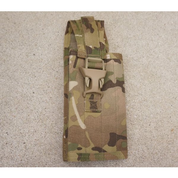 画像1: 米軍放出CyreキャメルバックボトルポーチMULTICAM迷彩 新品
