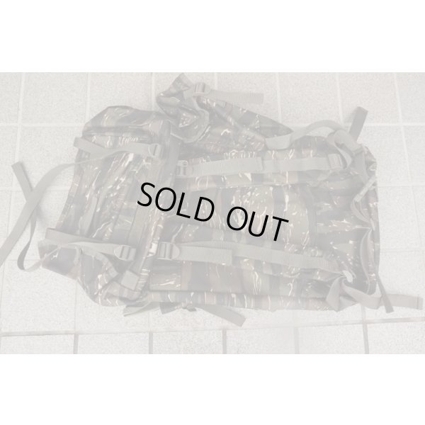 画像2: MFH製バックパック タイガーストライプ迷彩 新品