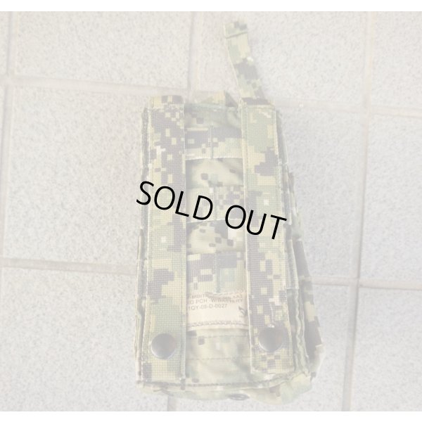 画像2: 米軍イーグルMBITRラジオポーチAOR2迷彩