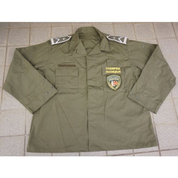 画像2: マケドニア国境警察OD戦闘服上下セットX-LARGE新品 徽章付き
