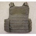 イーグルLEアーマーキャリアRG新品