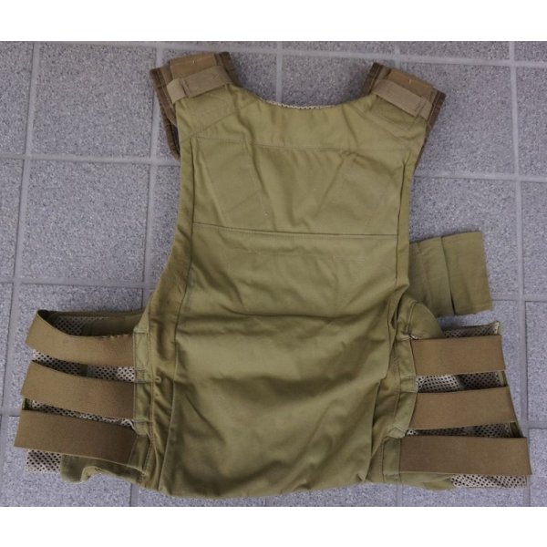 画像2: 米軍放出Cyre LV-RBAVボディアーマーMEDIUM