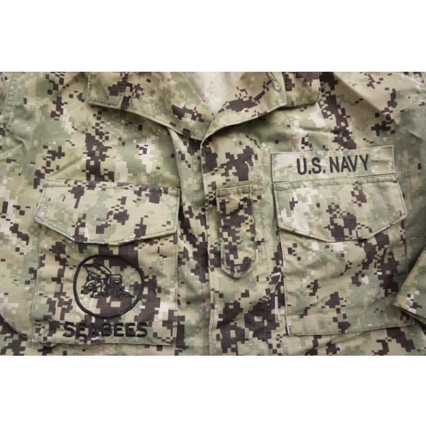 画像3: 米軍・米海軍SEABEES刺繍入りNWU TYPE3(AOR2)ジャケット
