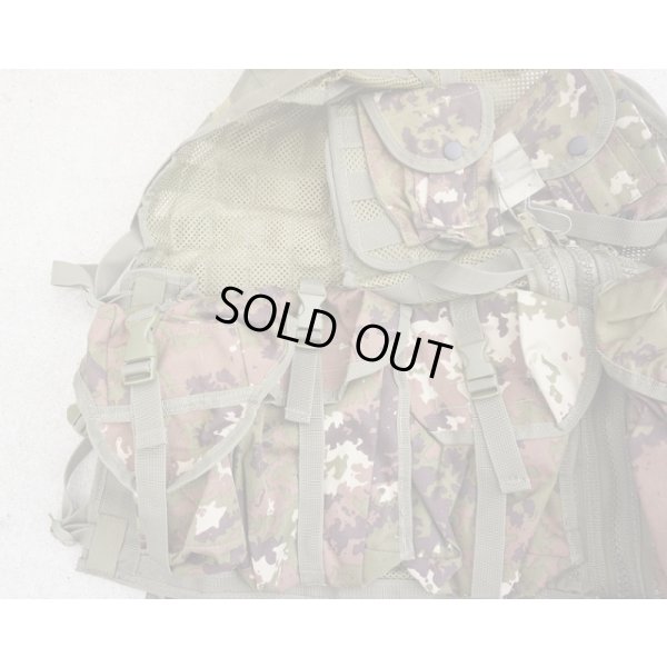 画像3: MIL-TECモジュラーベスト ポーチ8個付き イタリア軍Vegetato迷彩 新品