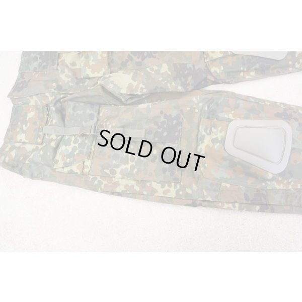 画像3: MIL-TECニーパッド付きコンバットパンツ ドイツ連邦軍フレクター迷彩 新品