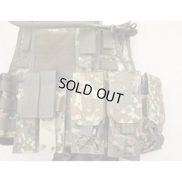 画像3: MFH製イーグルMBAV型ベスト ドイツ連邦軍フレクター迷彩(フレック迷彩)ポーチ6個・ハイドレーション付き新品