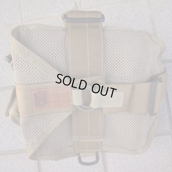 画像2: 米軍放出HSGI製レッグガスマスク・ダンプポーチCT(コヨーテタン)