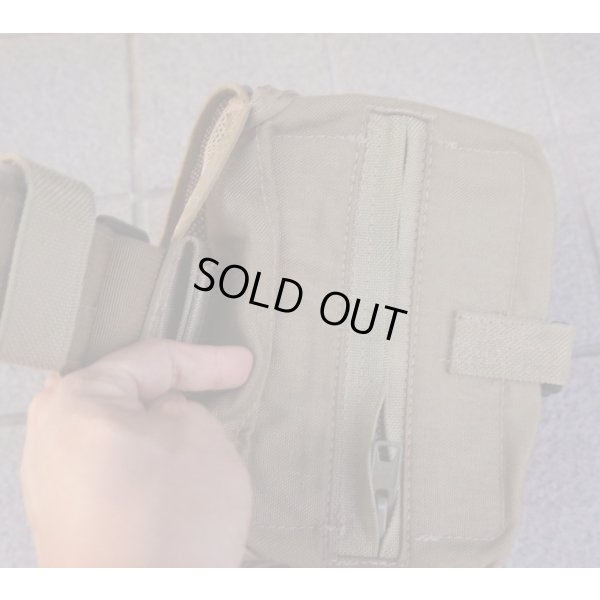 画像3: 米軍放出HSGI製レッグガスマスク・ダンプポーチCT(コヨーテタン)