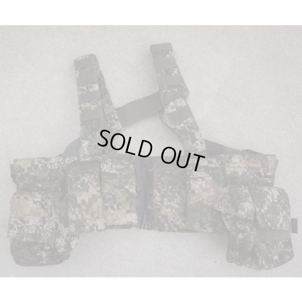 画像1: LBX-0062チェストリグ カイマン迷彩 新品